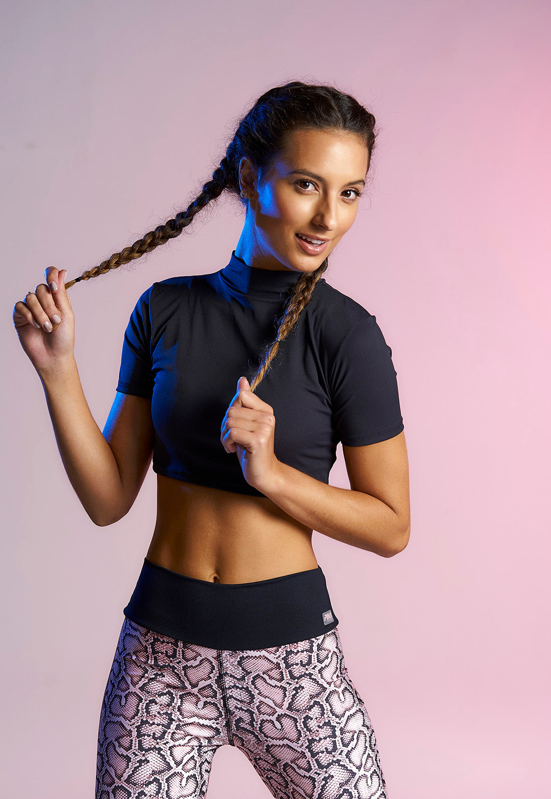 Cropped Gola Alta Canelado Preto