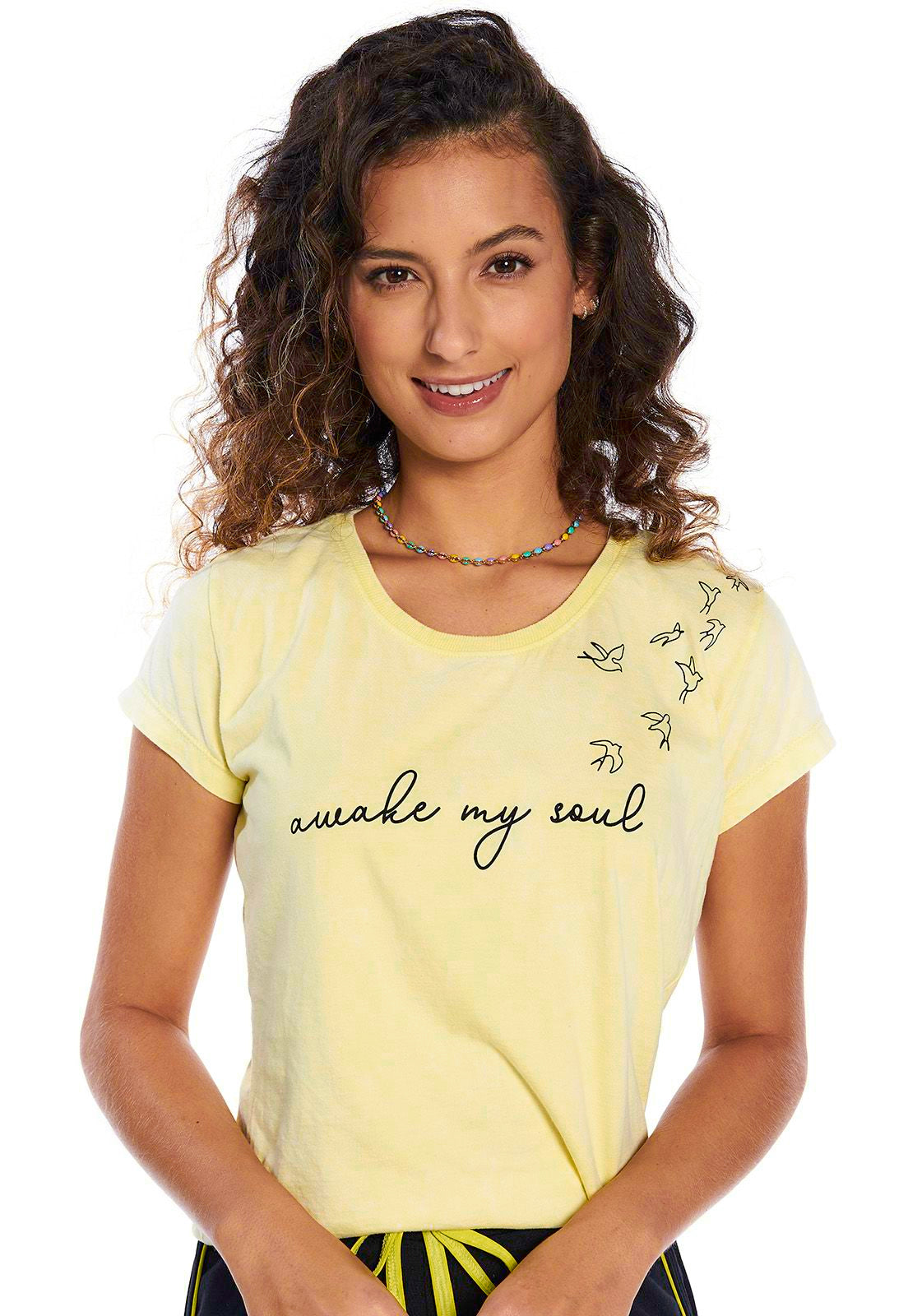 T-shirt Babylook Minimalista Awake My Soul Marmorizada Amarela